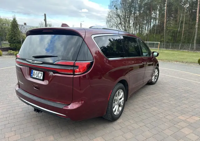 CHRYSLER Pacifica 
