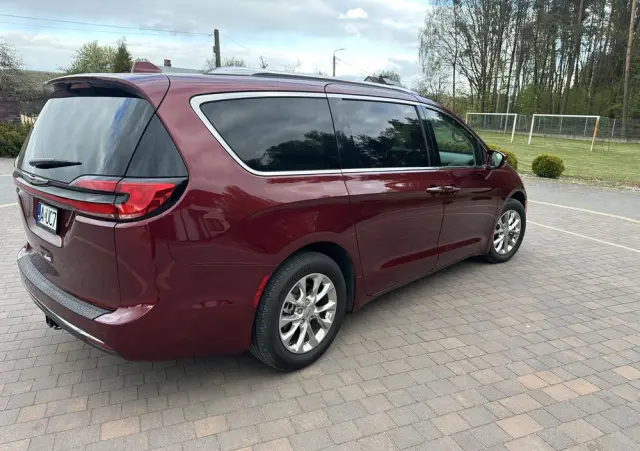 CHRYSLER Pacifica 