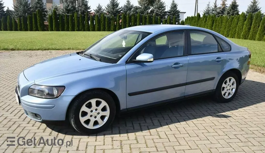 VOLVO S40 