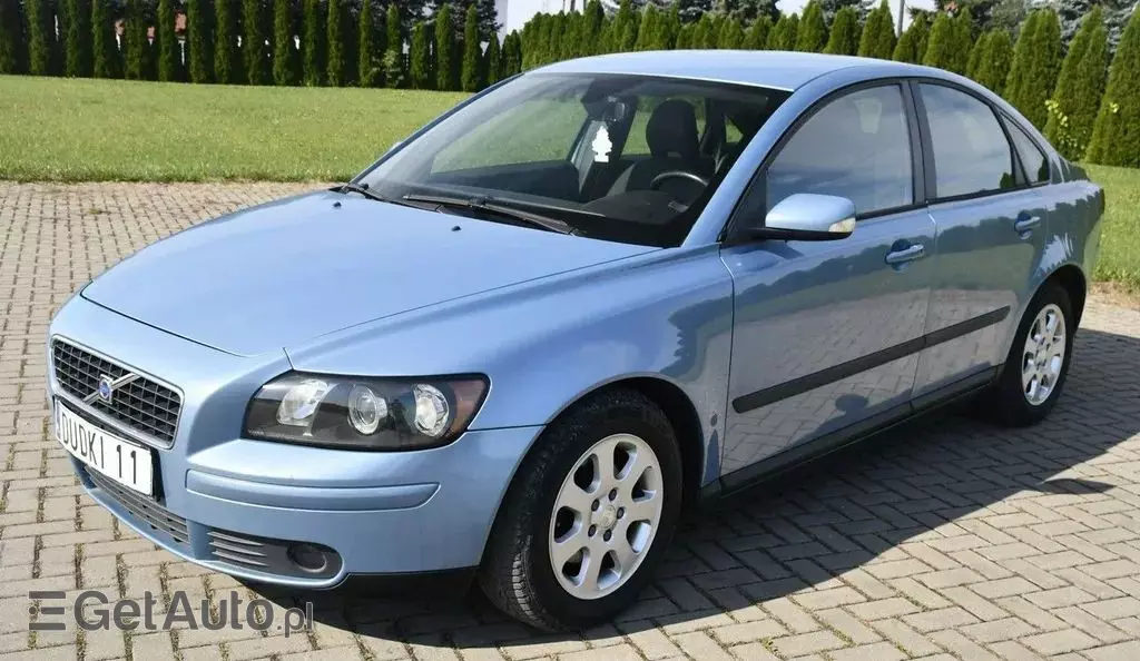VOLVO S40 
