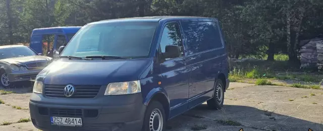 VOLKSWAGEN TRANSPORTER 