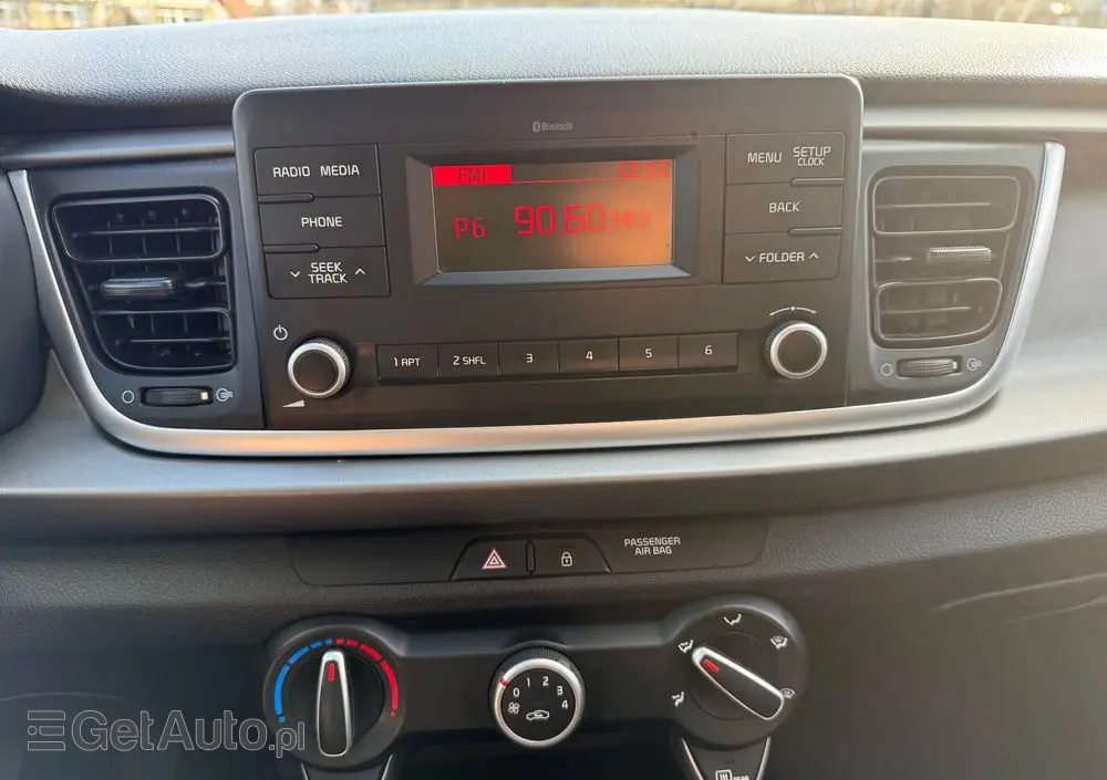 KIA Rio 1.2 Attract