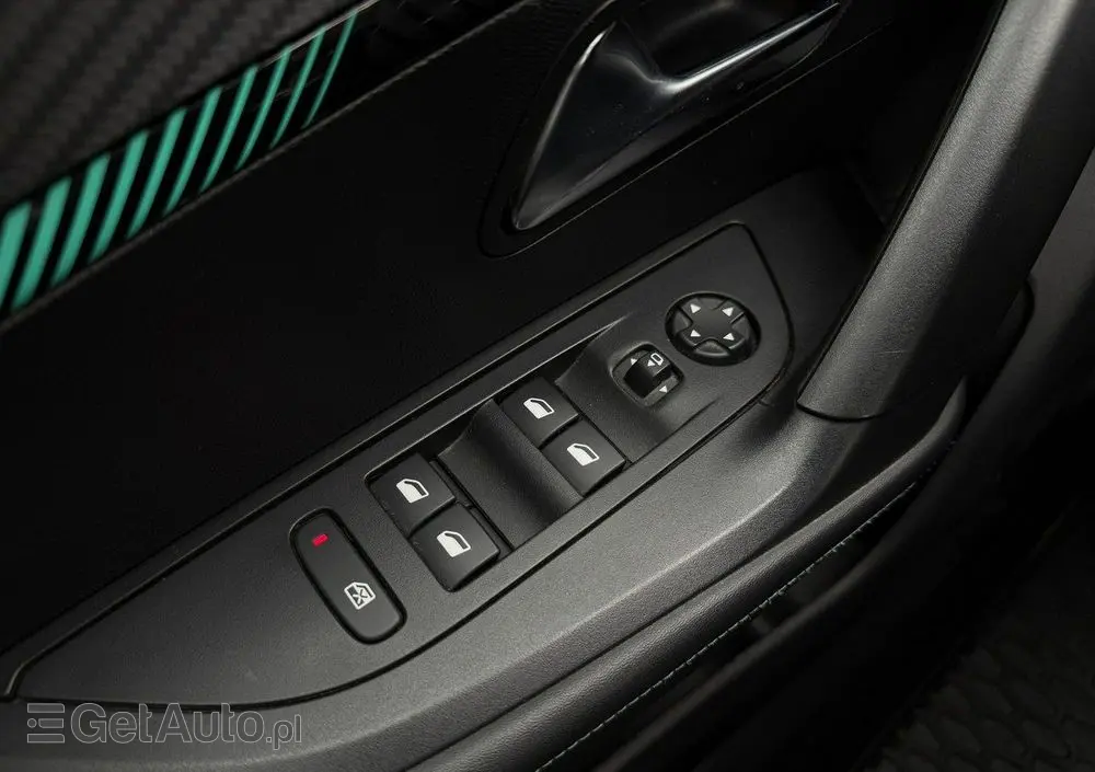 PEUGEOT 2008 1.5 BlueHDi Allure Pack S&S