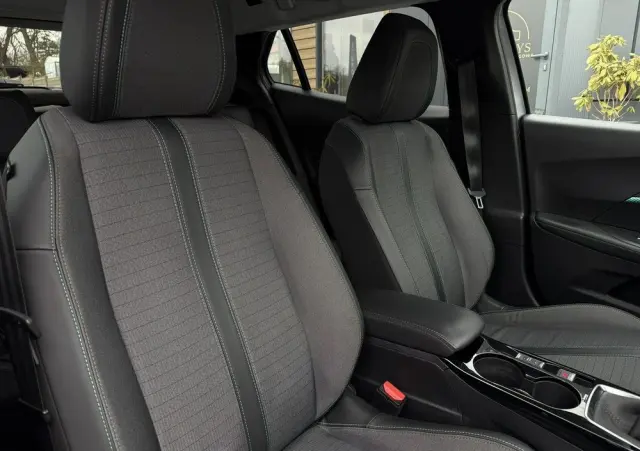 PEUGEOT 2008 1.5 BlueHDi Allure Pack S&S