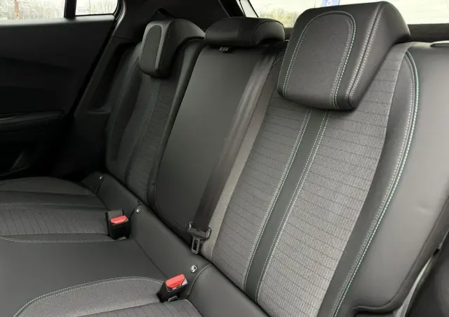 PEUGEOT 2008 1.5 BlueHDi Allure Pack S&S