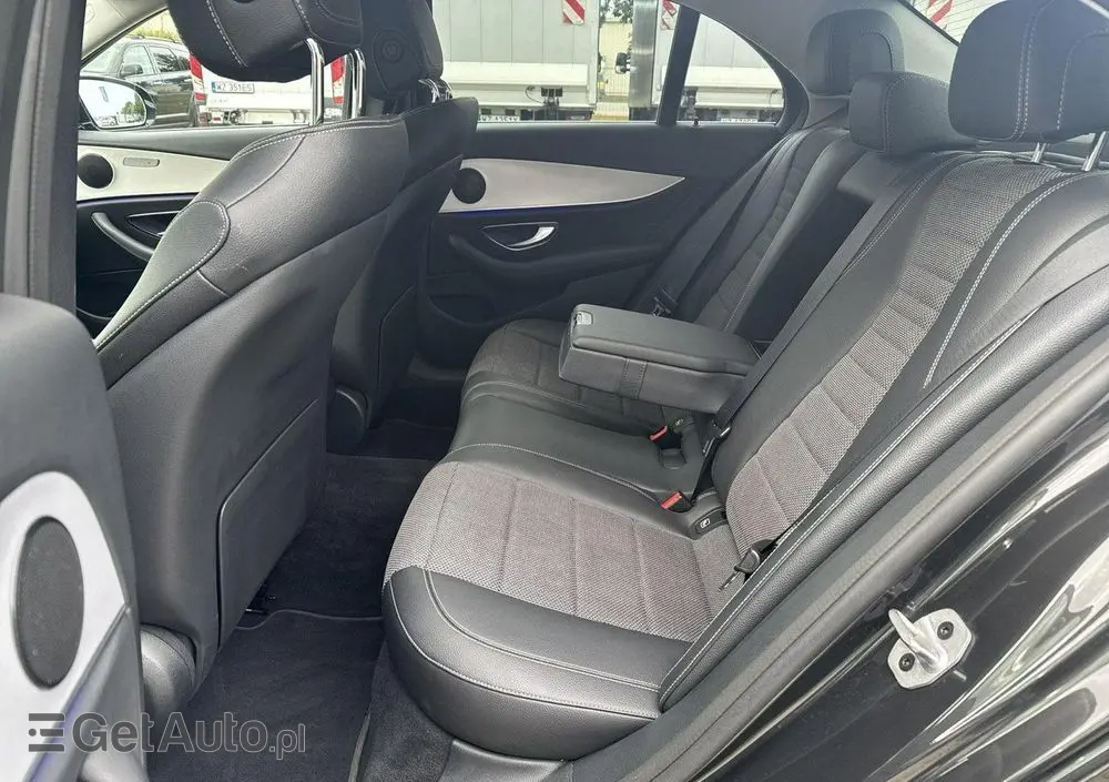 MERCEDES-BENZ Klasa E 