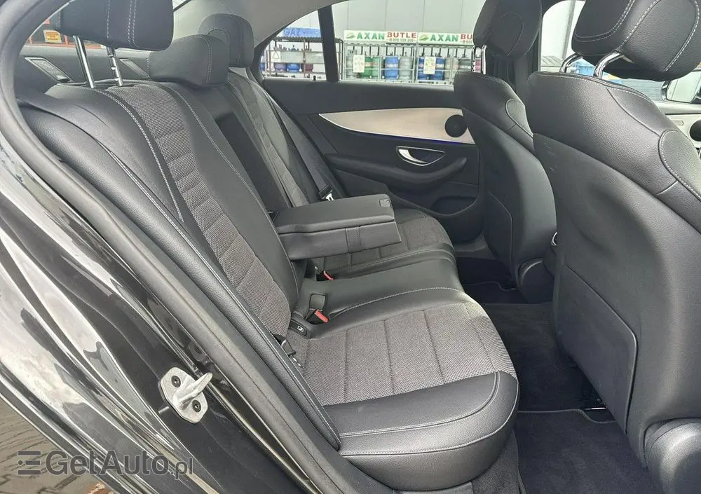 MERCEDES-BENZ Klasa E 