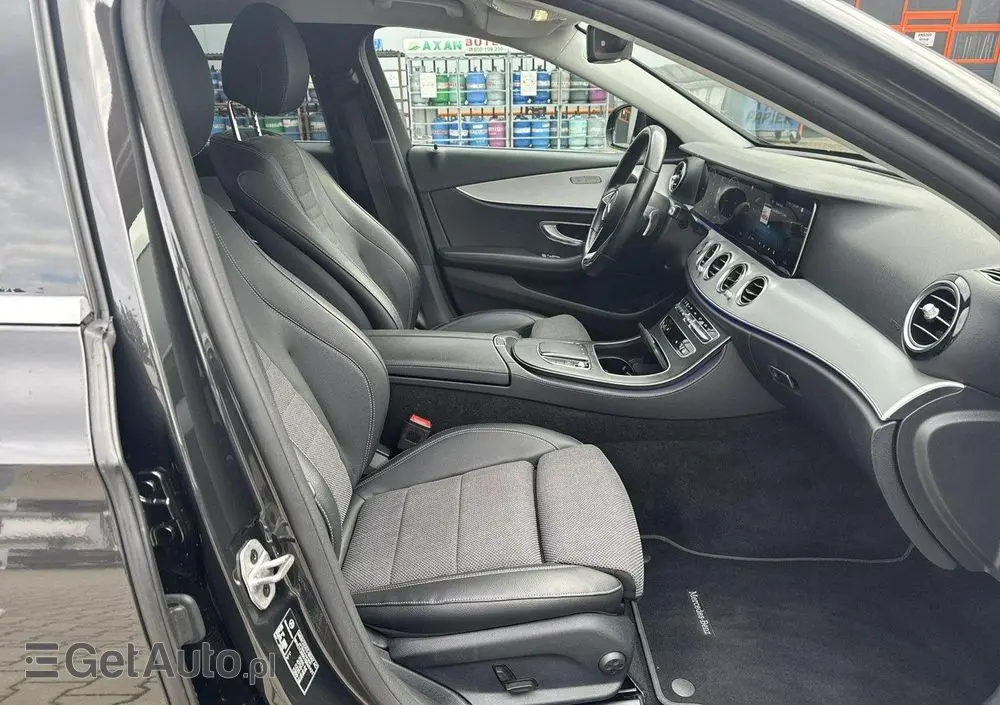 MERCEDES-BENZ Klasa E 