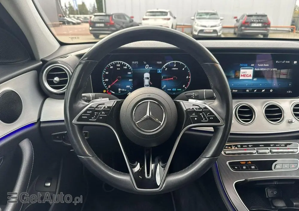 MERCEDES-BENZ Klasa E 