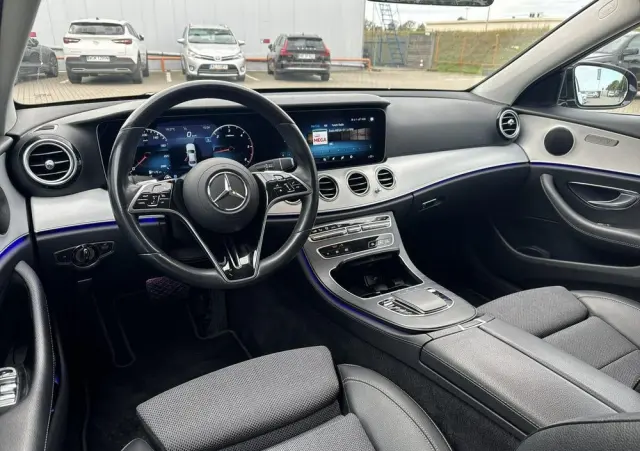 MERCEDES-BENZ Klasa E 