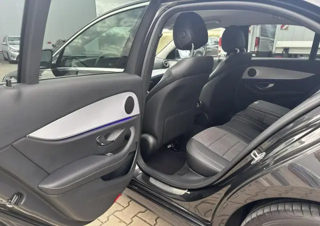 MERCEDES-BENZ Klasa E 