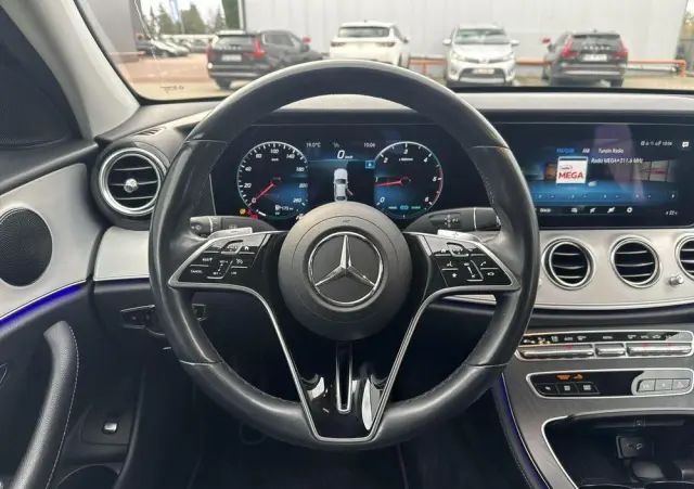 MERCEDES-BENZ Klasa E 