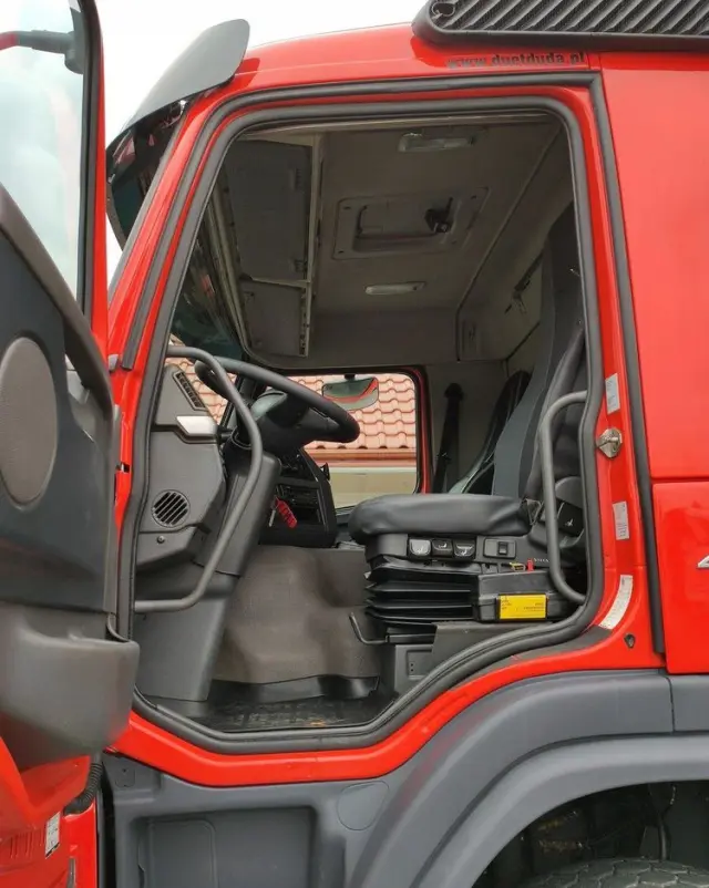 VOLVO FMX 410 6x4 13L HDS Radiowy Hydroburta 