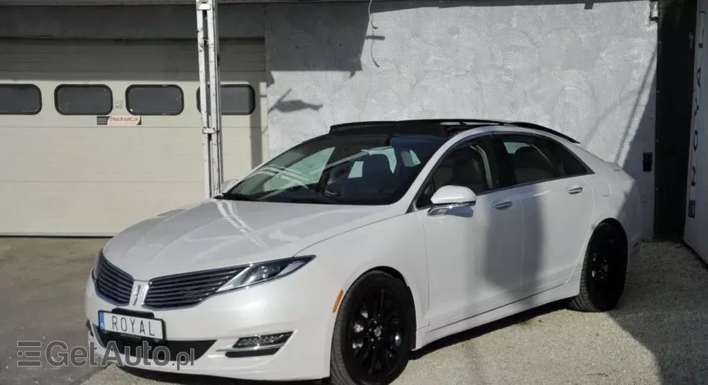 LINCOLN MKZ 