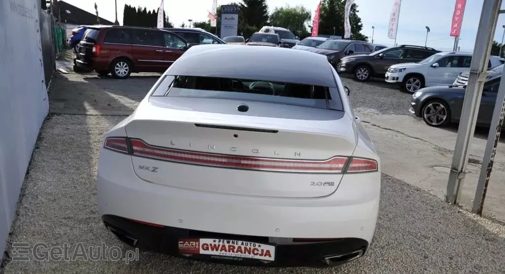LINCOLN MKZ 