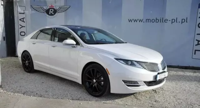 LINCOLN MKZ 