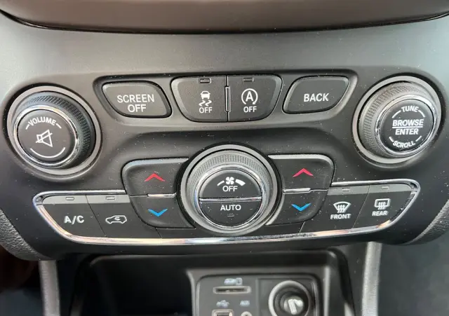 JEEP Cherokee 2.0 MJD Active Drive I Longitude