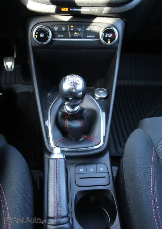 FORD Fiesta 1.0 EcoBoost S&S ST-LINE