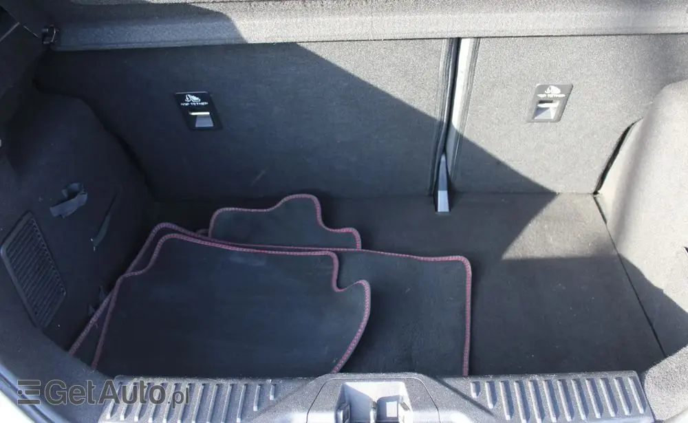 FORD Fiesta 1.0 EcoBoost S&S ST-LINE