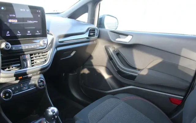 FORD Fiesta 1.0 EcoBoost S&S ST-LINE