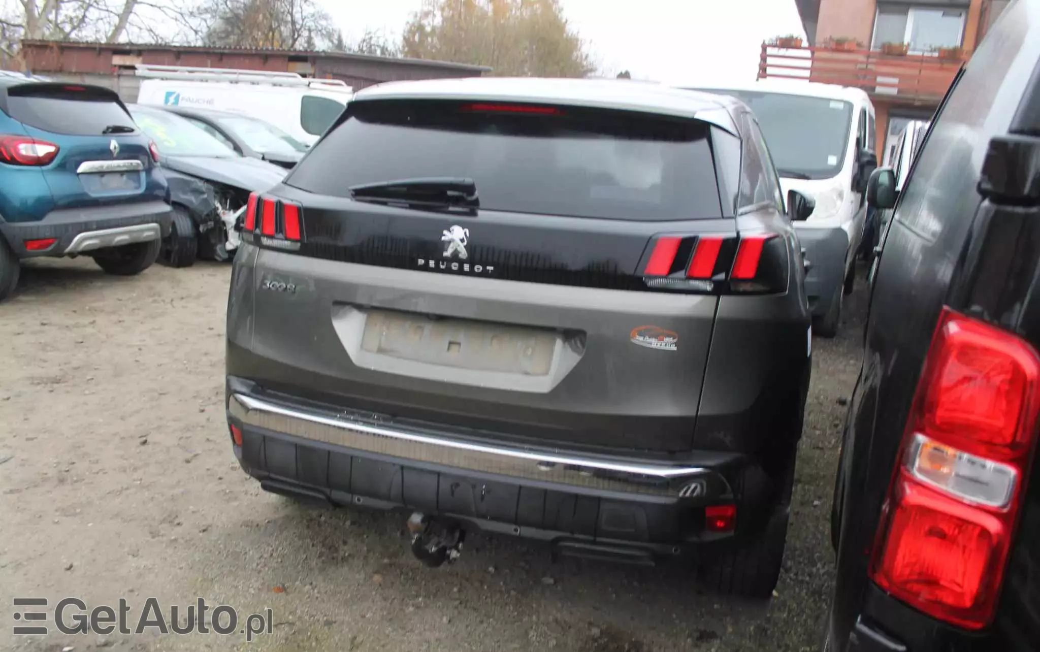 PEUGEOT 3008 