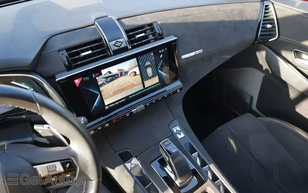 DS AUTOMOBILES DS 7 Crossback 1.6 E-Tense Performance Line