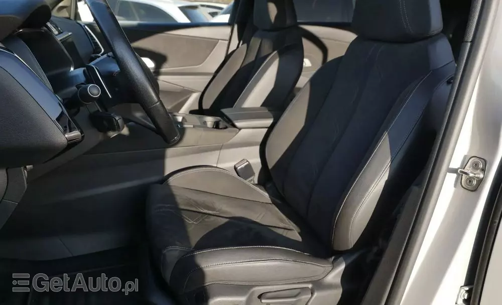 DS AUTOMOBILES DS 7 Crossback 1.6 E-Tense Performance Line