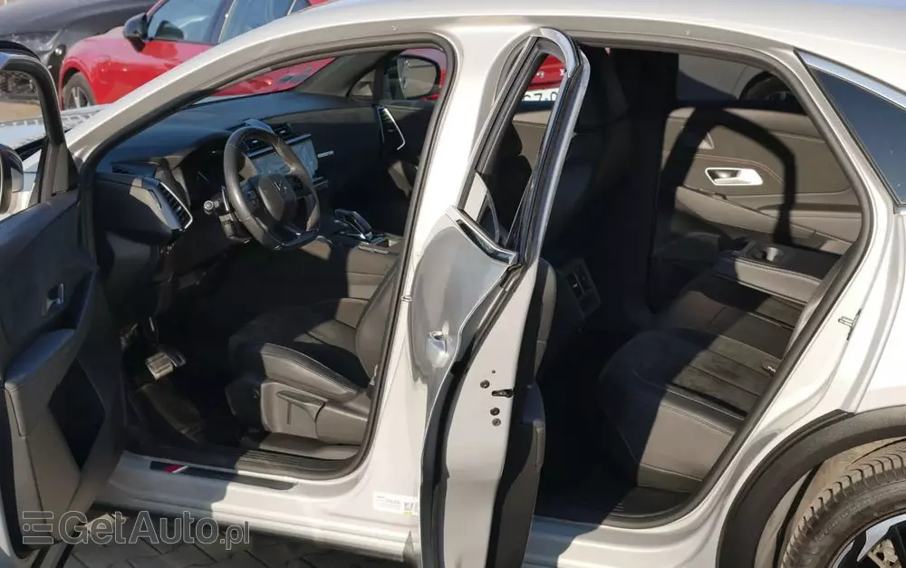 DS AUTOMOBILES DS 7 Crossback 1.6 E-Tense Performance Line