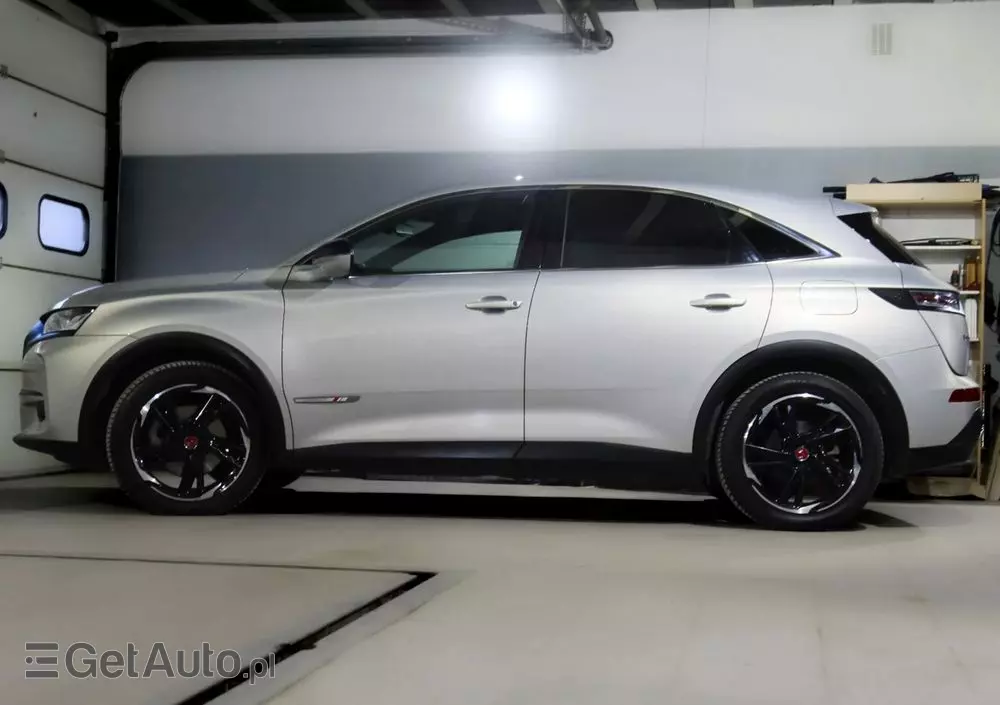 DS AUTOMOBILES DS 7 Crossback 1.6 E-Tense Performance Line
