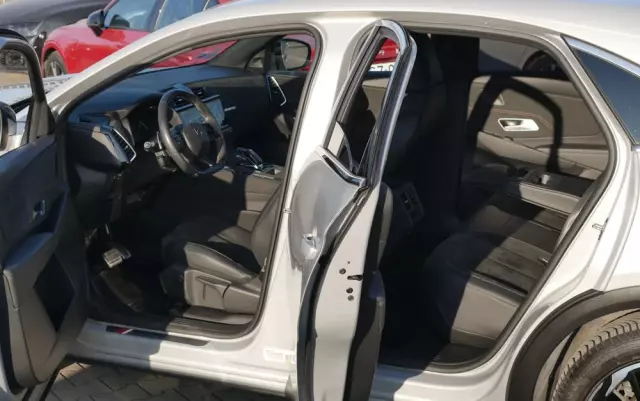 DS AUTOMOBILES DS 7 Crossback 1.6 E-Tense Performance Line