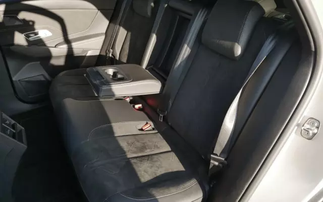 DS AUTOMOBILES DS 7 Crossback 1.6 E-Tense Performance Line