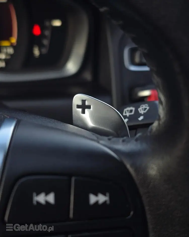 VOLVO XC 60 D4 Geartronic Ocean Race