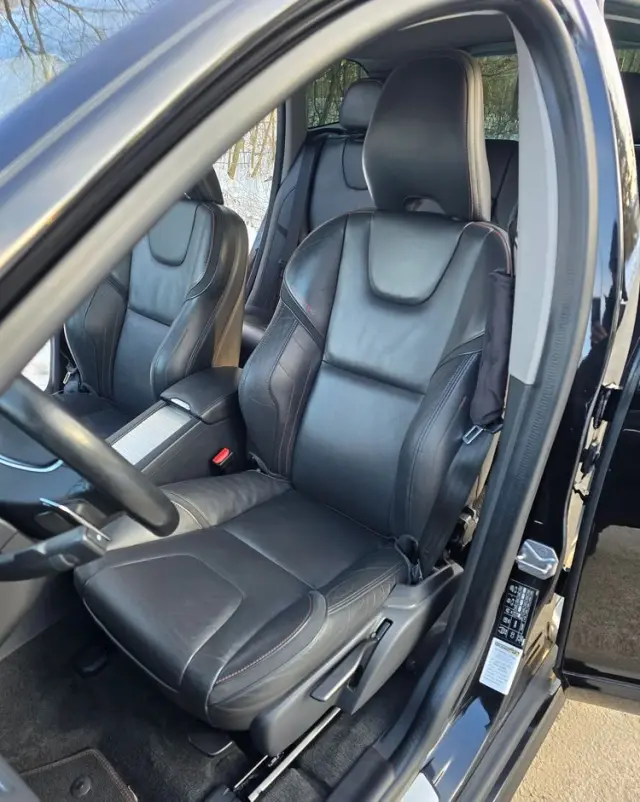 VOLVO XC 60 D4 Geartronic Ocean Race