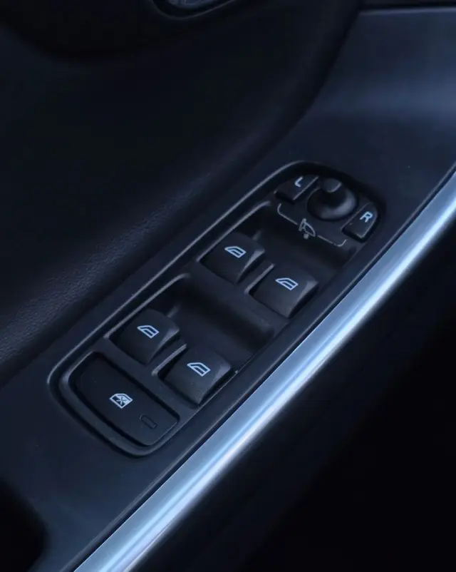 VOLVO XC 60 D4 Geartronic Ocean Race