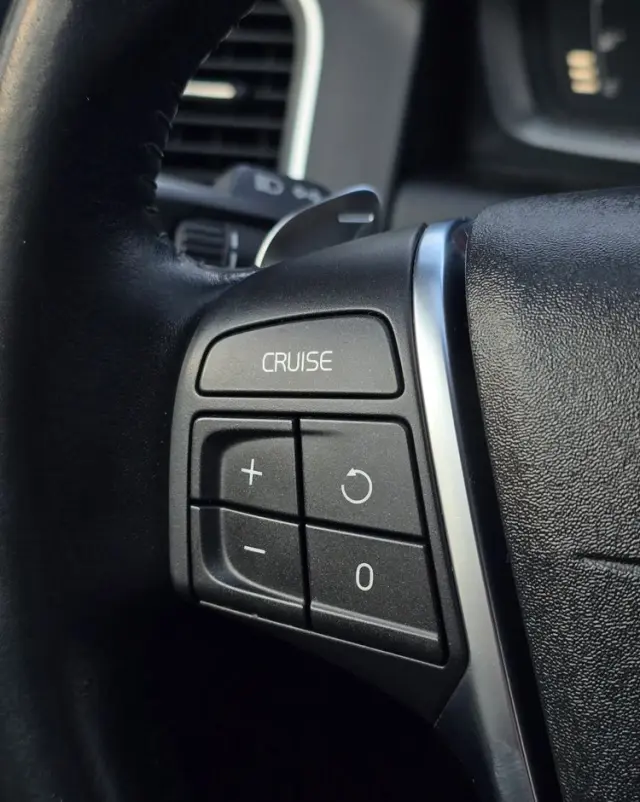 VOLVO XC 60 D4 Geartronic Ocean Race