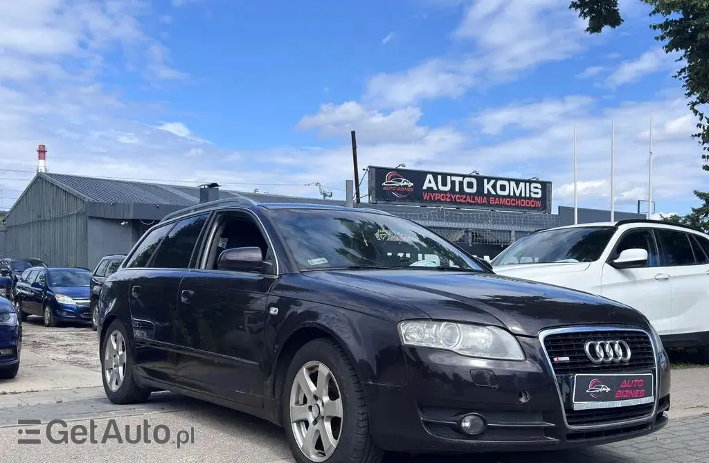 AUDI A4 