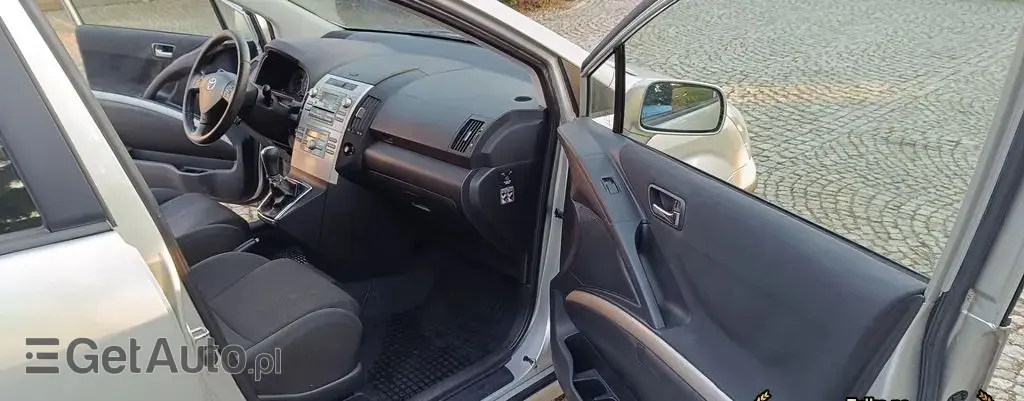 TOYOTA Corolla Verso 