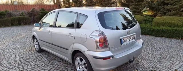 TOYOTA Corolla Verso 
