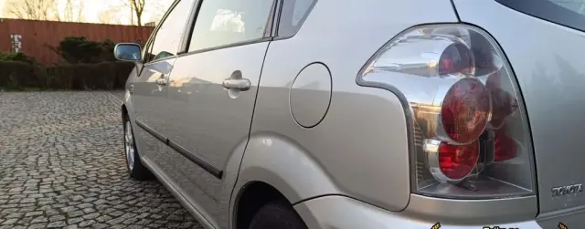 TOYOTA Corolla Verso 
