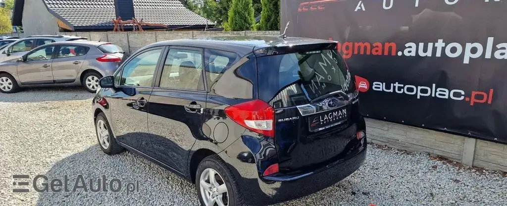 SUBARU Trezia 