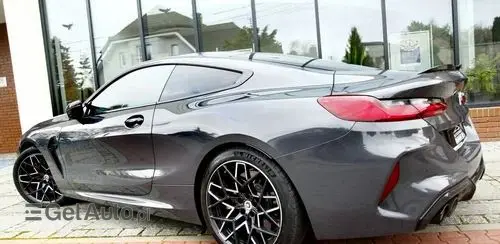 BMW M8 