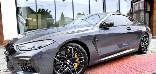 BMW M8 
