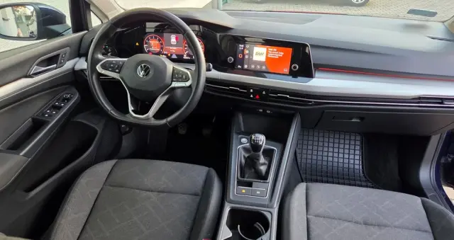 VOLKSWAGEN Golf 1.5 TSI EVO Life