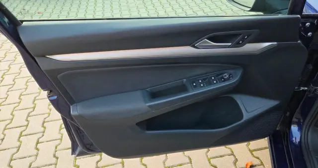 VOLKSWAGEN Golf 1.5 TSI EVO Life