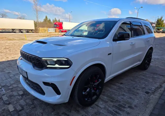 DODGE Durango Ver-6-4-srt