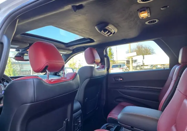 DODGE Durango Ver-6-4-srt