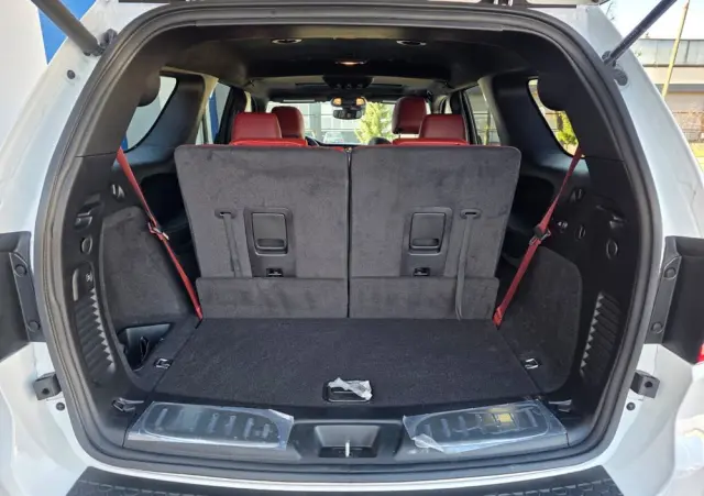 DODGE Durango Ver-6-4-srt