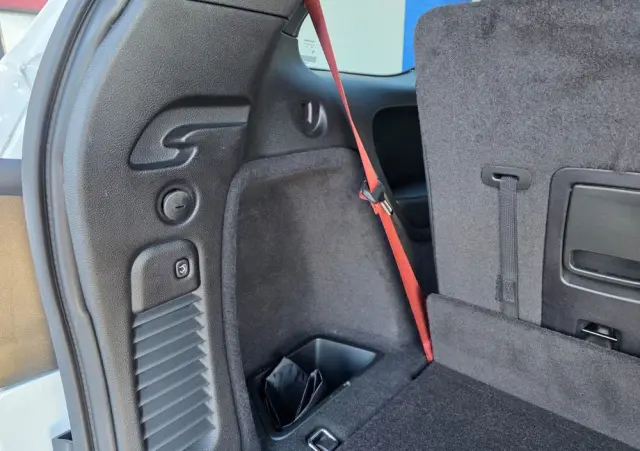 DODGE Durango Ver-6-4-srt