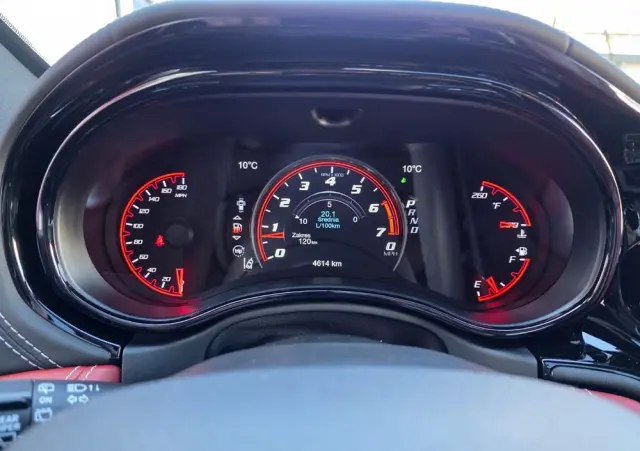 DODGE Durango Ver-6-4-srt