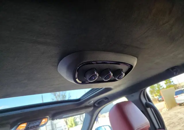 DODGE Durango Ver-6-4-srt